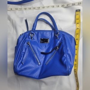 Juicy Couture Blue Purse Handbag with shoulder strap for crossbody.Zip around